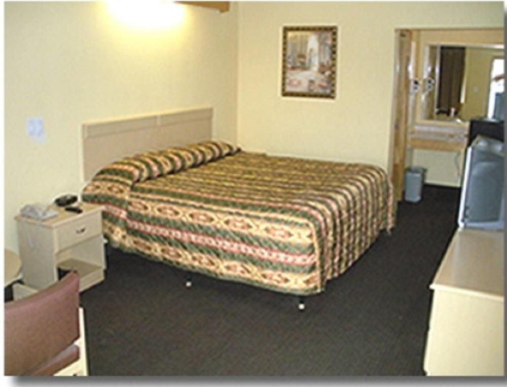 Budget Inn - Laurens Стая снимка